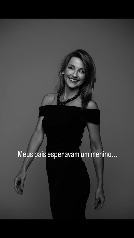 Pôster do vídeo: Comece por aqui: um pouco da minha trajetória profissional e pessoal