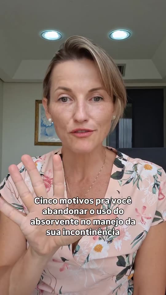 Pôster do vídeo: 5 motivos para abandonar o absorvente no controle da incontinência