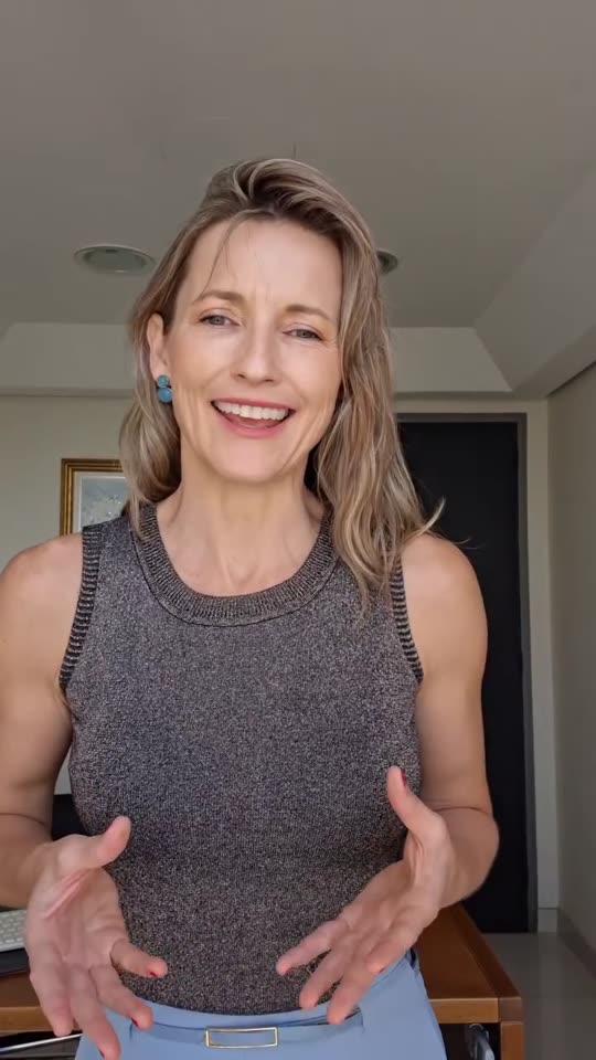 Pôster do vídeo: Noctúria: acordar à noite para urinar rouba o seu sono