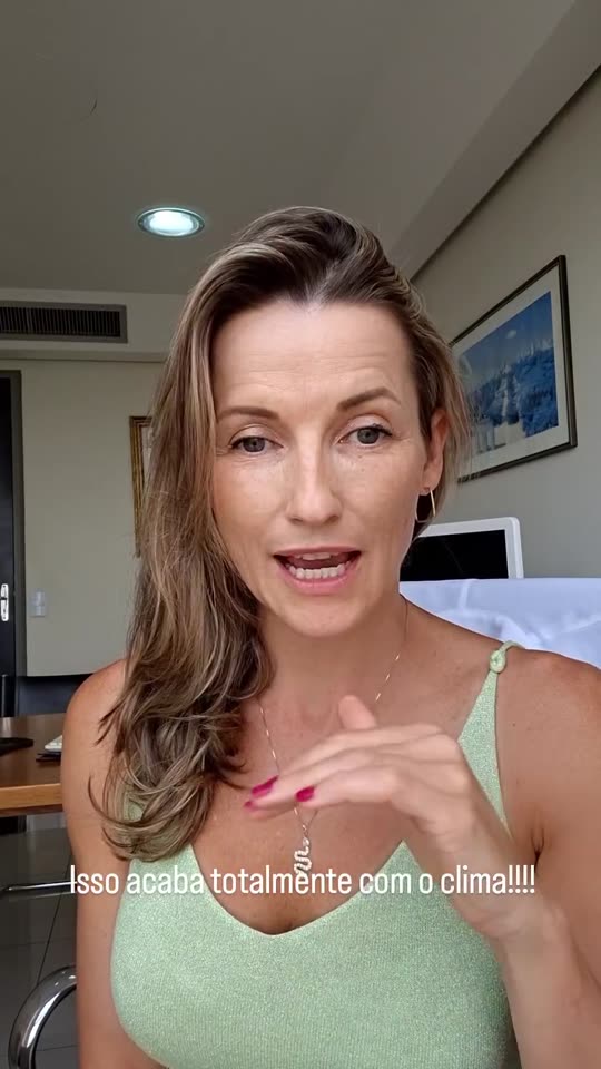 Pôster do vídeo: Escape de urina durante a relação: isso tem tratamento